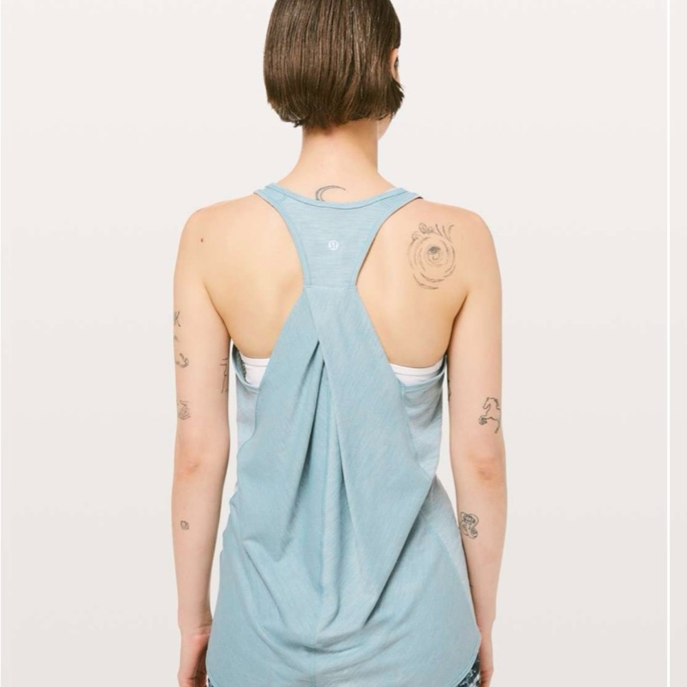 Lululemon Essential Tank
*Heathered Blue Cast - Picture 3 of 9